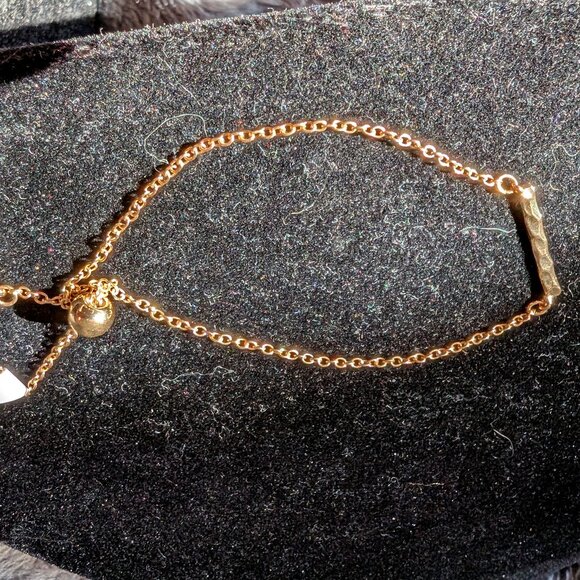 Dainty Gold tone bar and slide bracelet #49 - Picture 1 of 1
